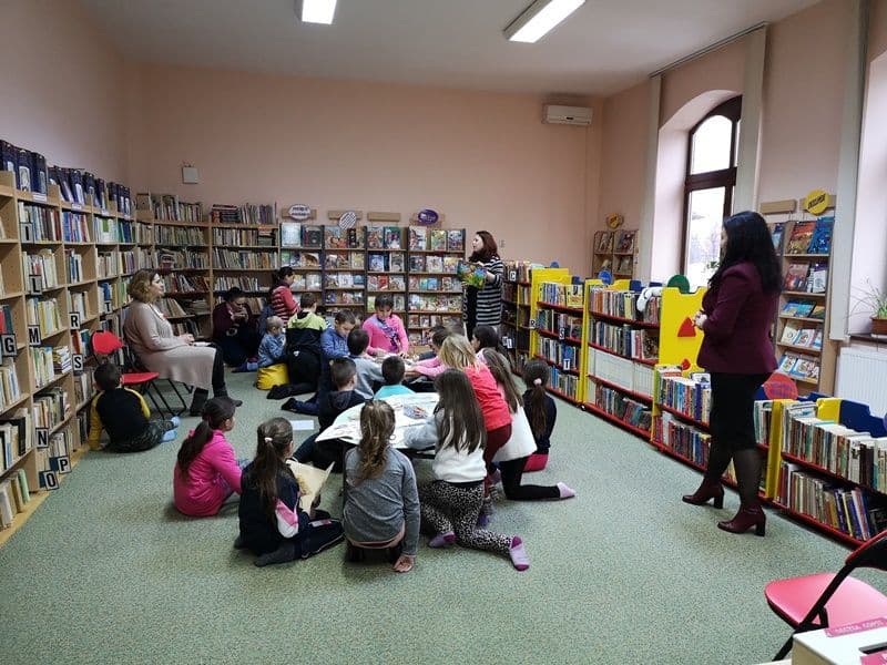 Ziua Internațională a Cititului Împreună – ZICI 2020, prilej de lectură în familie la Biblioteca Municipală Dorohoi - FOTO