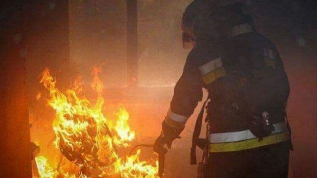 Patru incendii în ultimele 12 ore