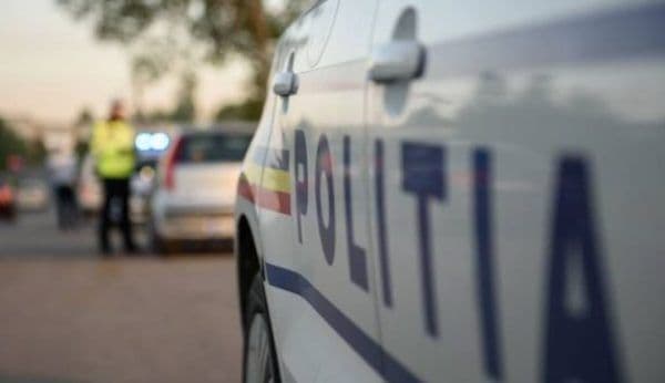 A făcut accident cu o maşină cu numere de înmatriculare false