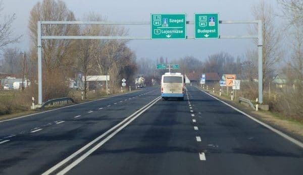 Atenție români! Poliția din Ungaria are 40 de mașini „sub acoperire”