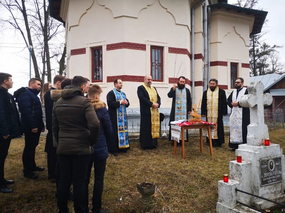 Ziua Școlii, la Seminarul Teologic „Sf. Ioan Iacob” Dorohoi - FOTO