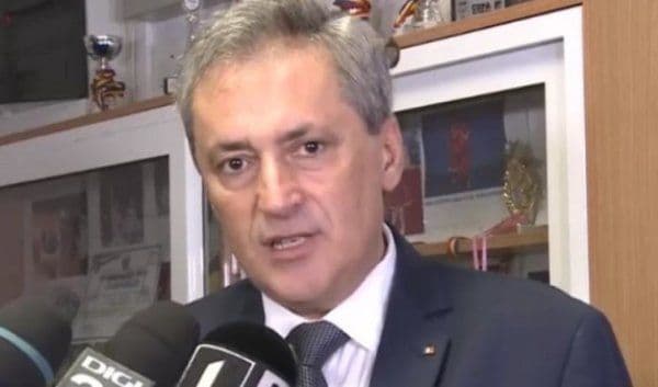 Ministrul de Interne recomandă instituțiilor publice și private să ia în calcul ca angajații să lucreze de acasă