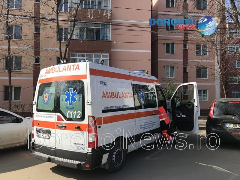 Bărbat găsit decedat într-un apartament din Dorohoi - FOTO
