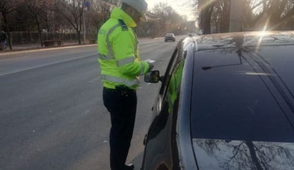 Șofer turmentat denunțat la polițiștii din Dorohoi, de alți participanți la trafic