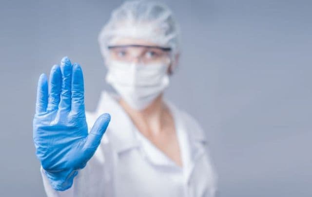 Creștere a numărului de botoșăneni izolați la domiciliu. Aproape 300 de cazuri noi în 48 de ore