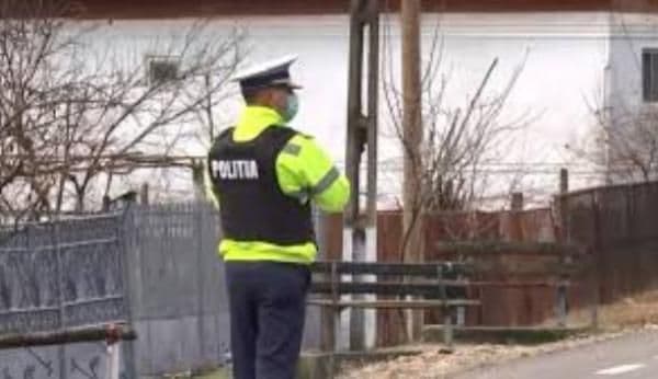 Peste 140 de dosare penale pentru nerespectarea carantinei sau a izolării la domiciliu