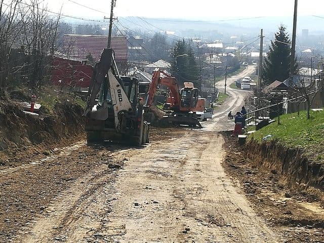 Primăria Municipiului Dorohoi anunță că au început lucrările de modernizare a străzii Maramureș - FOTO