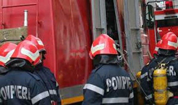 33 de misiuni ale pompierilor botoșăneni în primele două zile de Paște