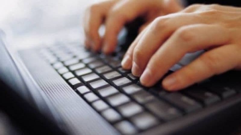 Procedura de înscriere în Programul IMM INVEST România, reluată de marți dimineață