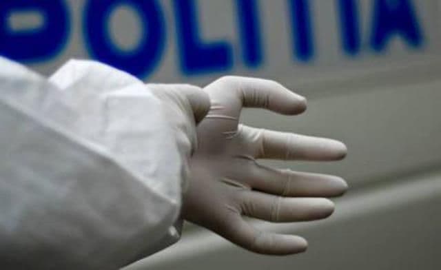 Femeie din Hudești găsită fără suflare în casa rămasă moștenire de la părinți
