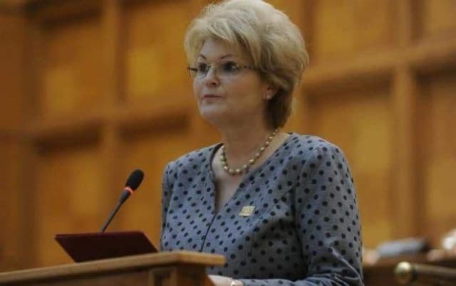 PRO România solicită măști gratuite pentru fiecare român și prezentarea unei strategii reale și coerente a Guvernului