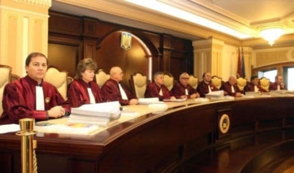 Amenzile date în STARE DE URGENȚĂ, neconstituționale! Cum pot fi recuperați banii