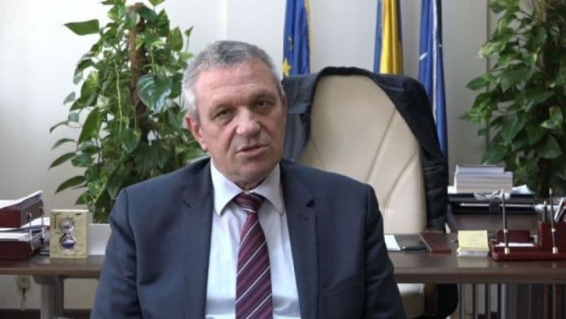 Președintele CJ Botoșani, Costică Macaleți, în izolare după contact direct cu șeful ISU