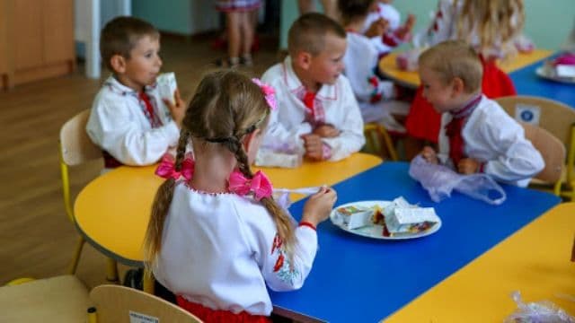 Grupa mare devine obligatorie. Ce se întâmplă în cazul în care părinţii refuză să-şi înscrie copiii la grădiniţă în această etapă