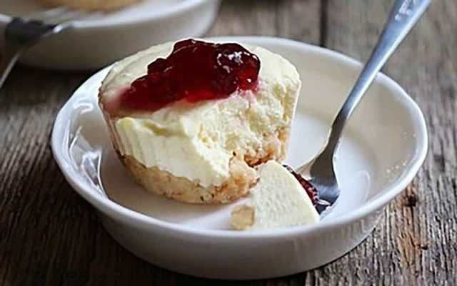 Cheesecake făcut la microunde