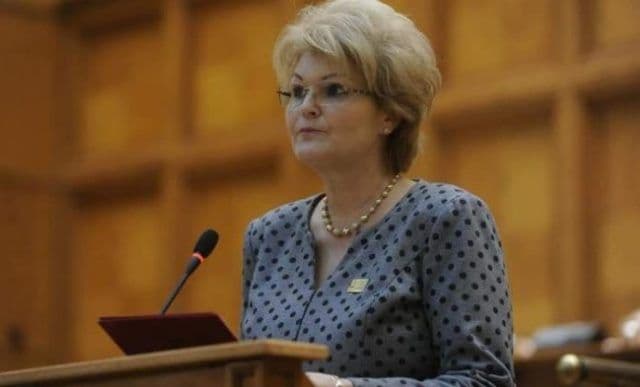 Mihaela Huncă, deputat Pro România: „Sper într-o demisie de onoare a ministrului Educației și Cercetării, Monica Anisie”
