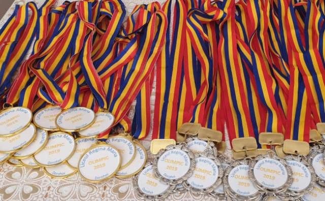 Liceul „REGINA MARIA” Dorohoi - ABSOLVIRE PROMOȚIA 2016-2020 - Vă felicităm!