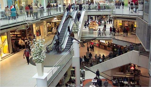 Avem data! Mall-urile se redeschid, dar cu restricții