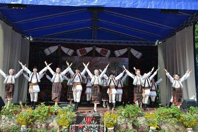 Festivalul Internațional „Mugurelul” 2019, în reluare la TVR Iași în acest weekend