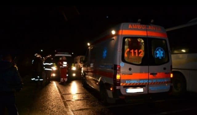 Accident mortal! O femeie a fost spulberată de două mașini la Flămânzi