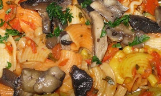 Paste picante cu ciuperci