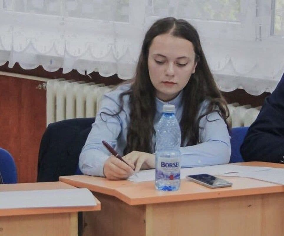 Colegiul Național „Grigore Ghica” Dorohoi - Ne mândrim cu ei! Portret de succes - Paula Pujină