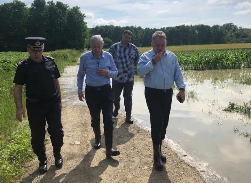 Autoritățile din Botoșani sunt în alertă! Prefectul și șeful ISU au ajuns la Baranca – FOTO