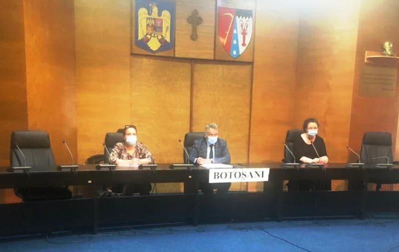 Videoconferinţă la Prefectura Botoșani, despre inundaţii și ajutoare