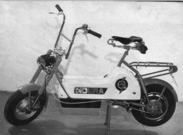Prima bicicletă electrică a fost invenție românească. Un dorohoian a proiectat primul model de moped electric