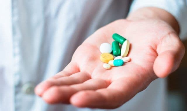 Excesul de antibiotice ne face vulnerabili și în fața gripei