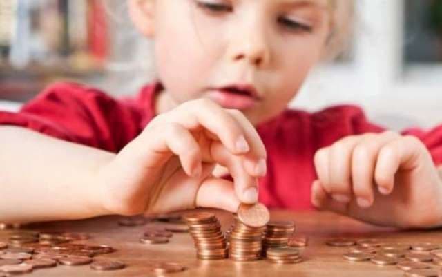 Copiii României nu sărăcesc țara dacă primesc alocațiile dublate!