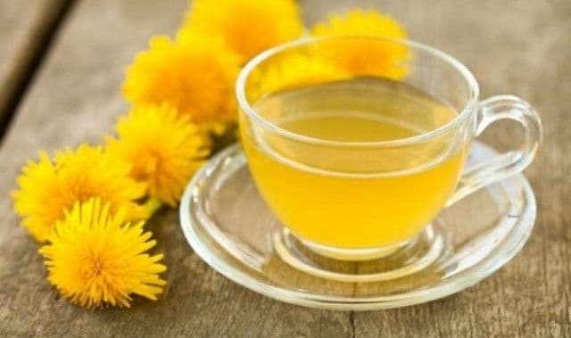 Ceaiuri care ajută la detoxifiere