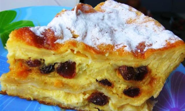 Plăcintă cu iaurt
