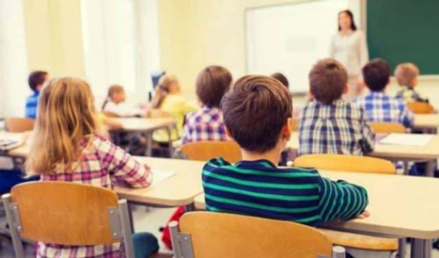 Anul școlar începe cu ore mai puține! Anunț de la Ministrul Educației