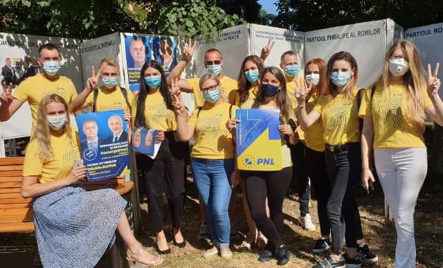 Conducerea PNL Botoșani se adresează cetățenilor la începerea campaniei electorale pentru alegerile locale