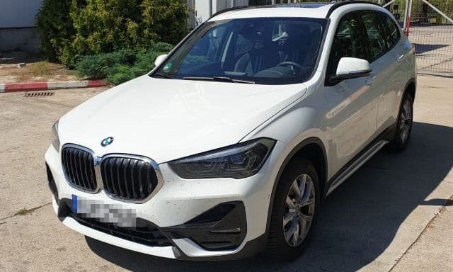 Autoturism căutat de autoritățile din Germania, descoperit la granița cu Republica Moldova