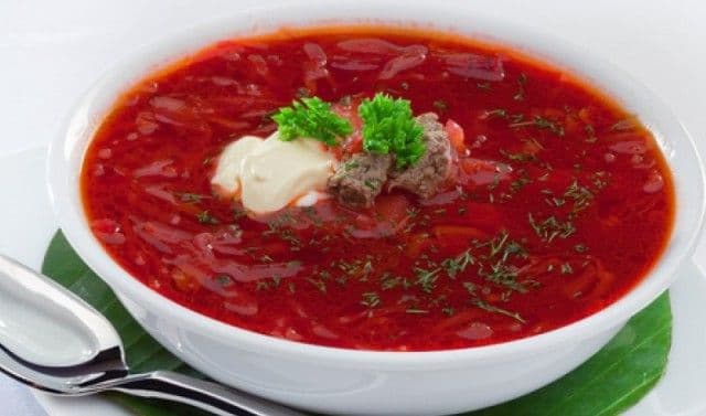 Borș de sfeclă roșie