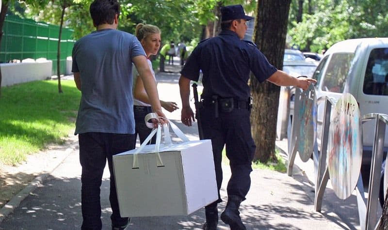 Cum poți să ceri urna mobilă la alegerile locale de duminică. Ce condiții trebuie să fie îndeplinite