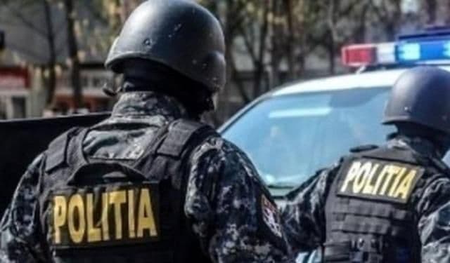 Percheziții domiciliare la contrabandiștii de țigări din județul Botoșani