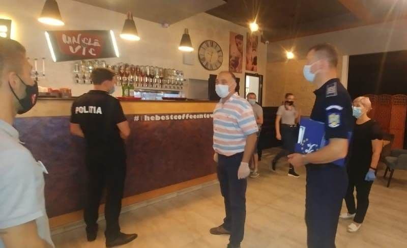 Controale peste controale! 48 de sancţiuni într-o zi, din cauză că n-au fost respectate măsurile de protecţie - FOTO