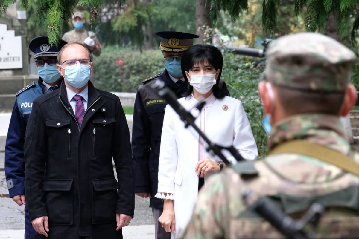 Doina Federovici, Președinte Consiliul Județean Botoșani: „Cinste și onoare militarilor noștri care sunt cei mai valoroși și mai autentici ambasadori 