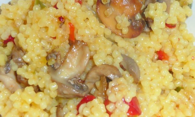 Cuscus cu ciuperci