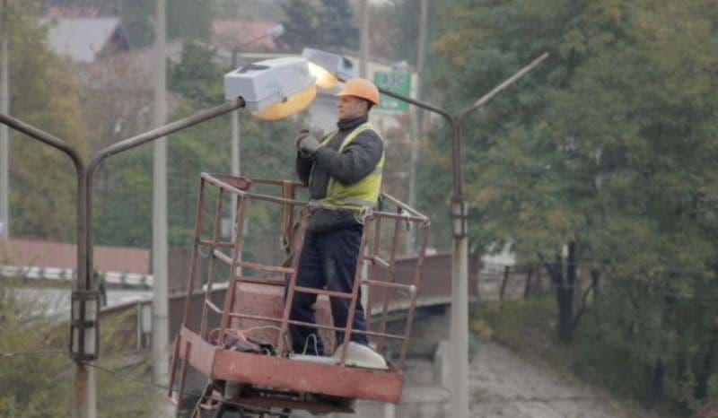 Bilanțul proiectului „Înființarea, extinderea, modernizarea rețelei publice de iluminat public în comuna Cândești” luna noiembrie 2020 