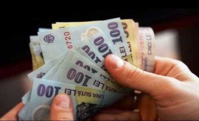 Guvernul a decis! Se dau 800 de lei de familie