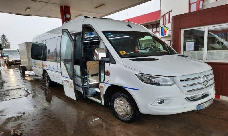 Fals de identitate cumpărat cu 50 de euro