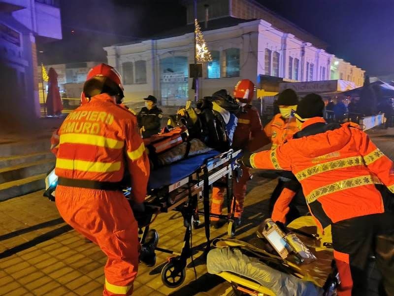 Incendiu puternic izbucnit într-un apartament din municipiul Botoșani - FOTO