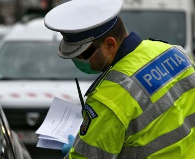 Zeci de sancțiuni aplicate botoșănenilor pentru nerespectarea măsurilor privind răspândirea SARS-COV-2