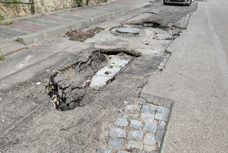 Strada surpata_1