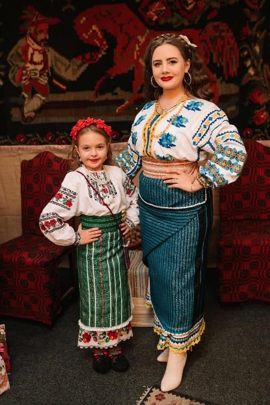 Lavinia (5)