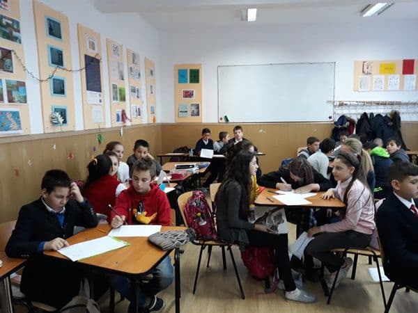 activitate scoala braesti 03